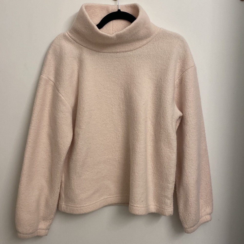 Gap fleece turtleneck